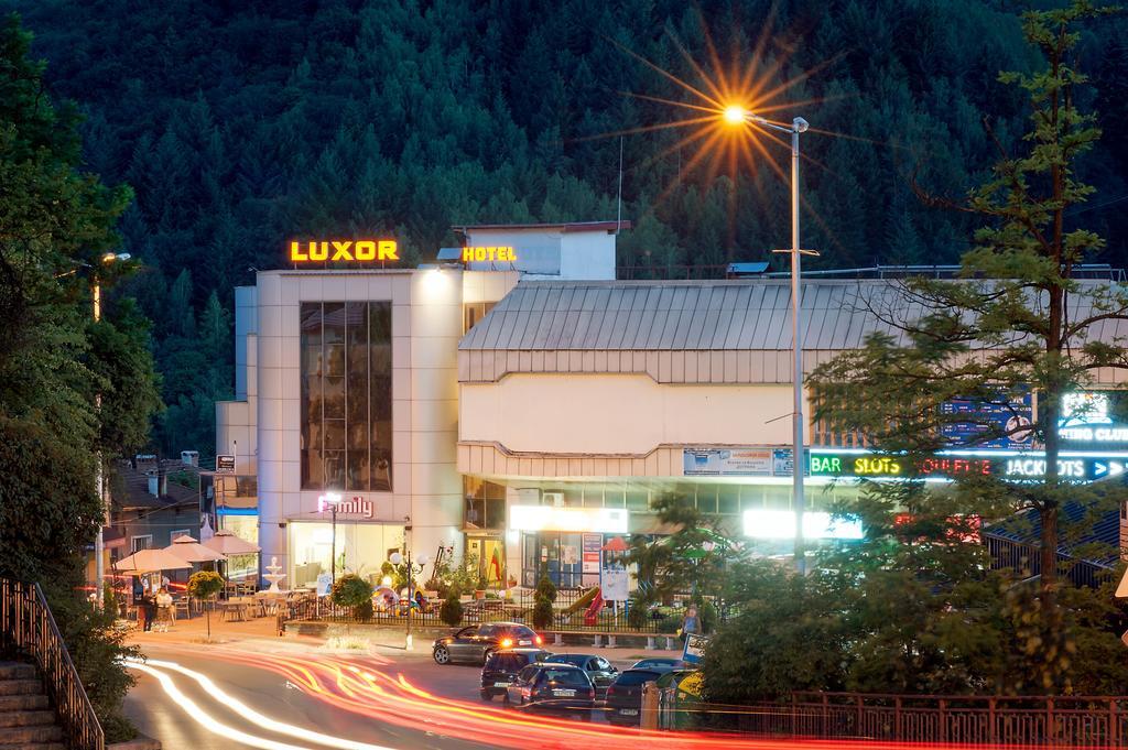 Luxor Hotel Smolyan Exterior foto